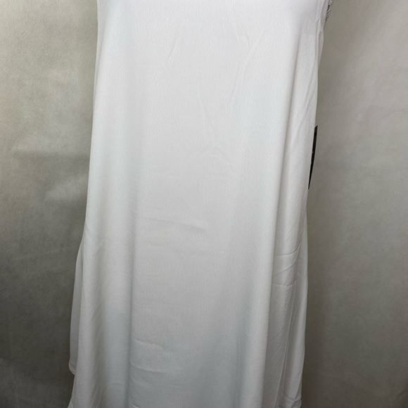 Lulu’s ladies high neck sleeveless backless mini dress white new with tags small - Picture 3 of 10